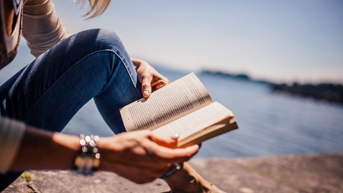 reading-925589_1280.jpg